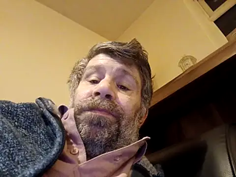 Snapshot of stud2512 chatting on 02/23/26, 07:22 stud2512 online show from 02/23/26, 07:22