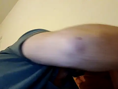 stud2512 online show from 03/11/26, 10:27