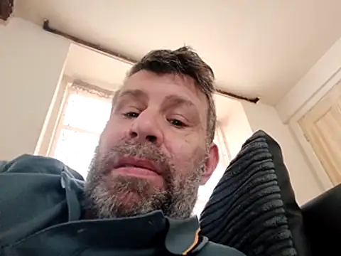 stud2512 online show from 03/12/26, 01:39