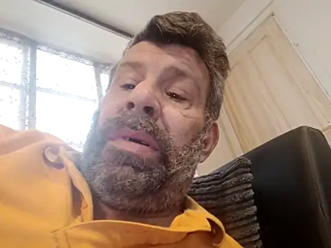 stud2512 online show from 04/15/26, 06:53