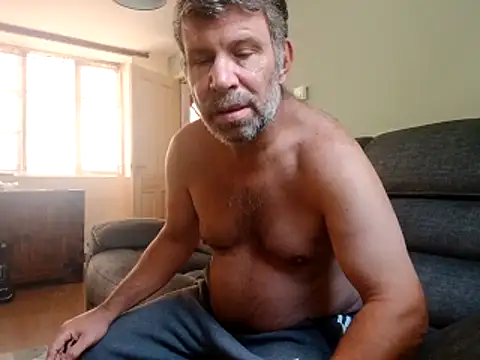 Snapshot of stud2512 chatting on 07/02/26, 08:42 stud2512 online show from 07/02/26, 08:42