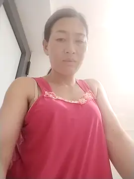 lris-Beauty77 online show from 03/28/26, 07:57