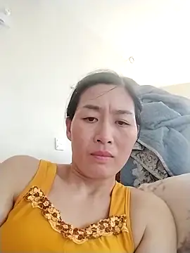 lris-Beauty77 online show from 04/10/26, 07:24