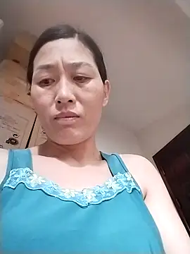 lris-Beauty77 online show from 04/20/26, 07:48