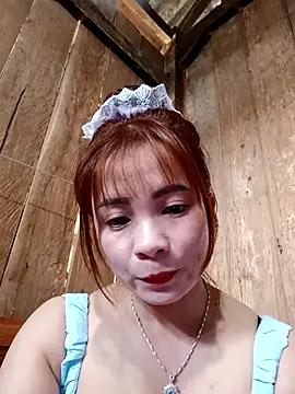 Snapshot of Him_MountainGirl26 chatting on 02/26/26, 08:57 Him MountainGirl26 online show from 02/26/26, 08:57