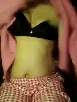 Snapshot of xiaowan_x01 chatting on 03/01/26, 09:28 xiaowan x01 online show from 03/01/26, 09:28