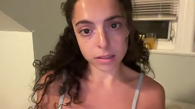 Snapshot of mimilovesdaddy chatting on 02/25/26, 04:33 mimilovesdaddy online show from 02/25/26, 04:33