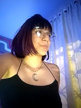 Snapshot of ElowenVirelle chatting on 02/26/26, 07:07 ElowenVirelle online show from 02/26/26, 07:07