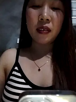 Snapshot of Kiki-vn chatting on 02/22/26, 01:31 Kiki-vn online show from 02/22/26, 01:31