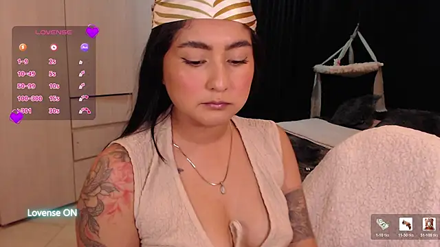 zakura ania online show from 03/01/26, 01:51