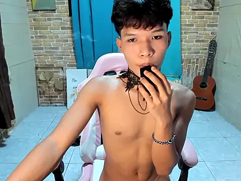Nick cummer12 online show from 07/22/26, 02:09
