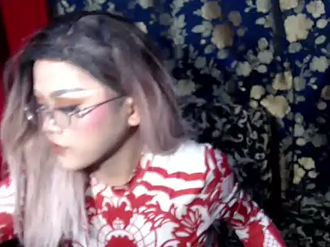 Snapshot of cute_asian22 chatting on 02/26/26, 04:39 cute asian22 online show from 02/26/26, 04:39