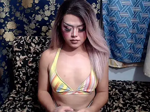 cute asian22 online show from 04/15/26, 10:33