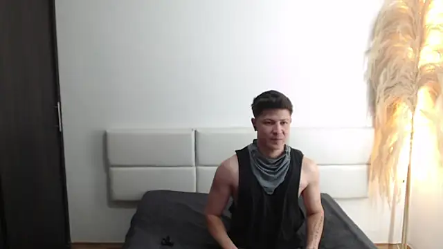 Mat Jhonson online show from 03/28/26, 09:31