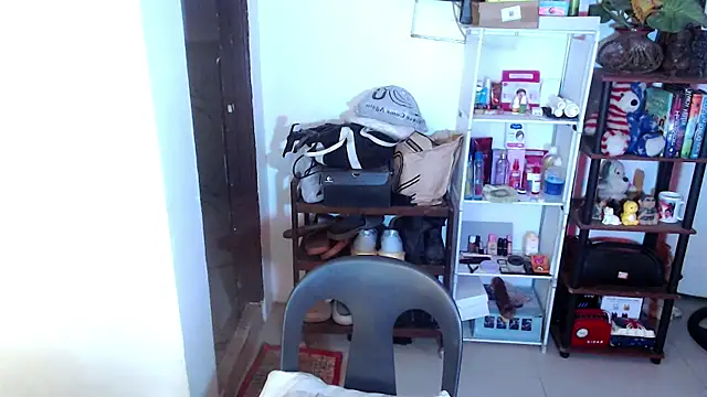 sweetasian zoe online show from 04/21/26, 06:34