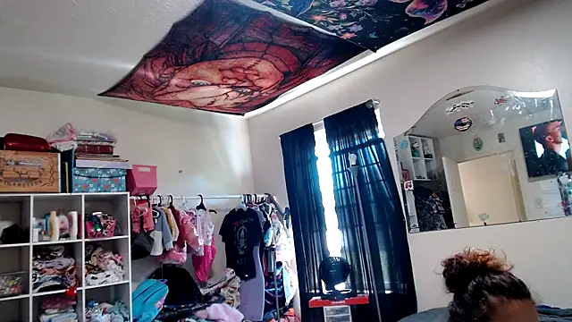 HarmlessPiece89 online show from 04/22/26, 03:13