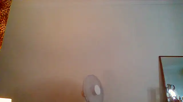 Snapshot of Lilbadmiaxo chatting on 06/23/26, 03:10 Lilbadmiaxo online show from 06/23/26, 03:10