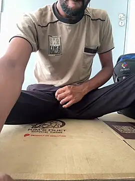 Snapshot of chavad-345 chatting on 04/08/26, 04:34 chavad-345 online show from 04/08/26, 04:34