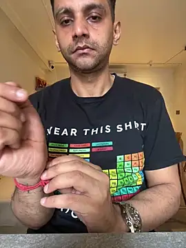 online4u08 online show from 04/09/26, 05:51