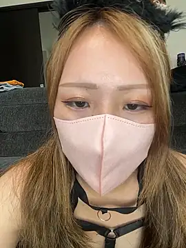 Snapshot of _RAN_ch chatting on 06/19/26, 11:30 RAN ch online show from 06/19/26, 11:30