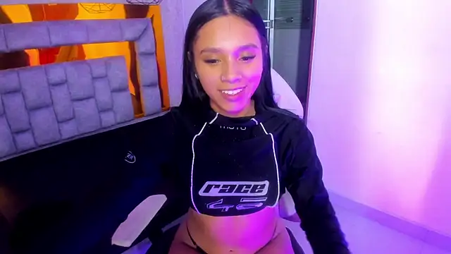 miiaboss  online show from 03/30/26, 06:31