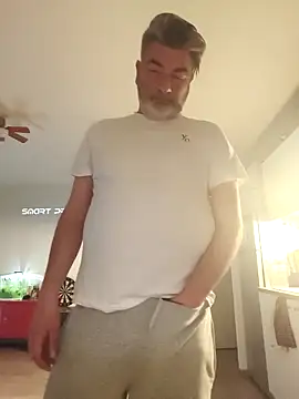 eruzam59000 online show from 04/18/26, 01:48