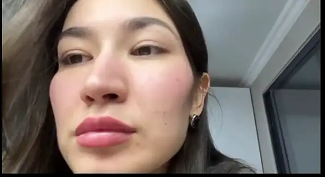 Snapshot of AleciaGeidner chatting on 02/28/26, 04:19 AleciaGeidner online show from 02/28/26, 04:19