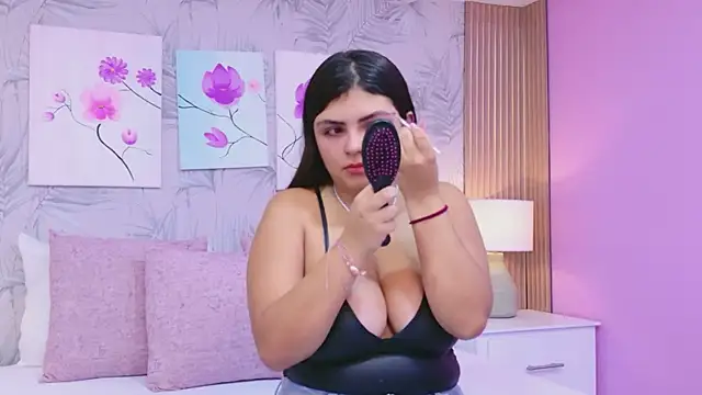 EmmaLeens online show from 03/27/26, 11:54