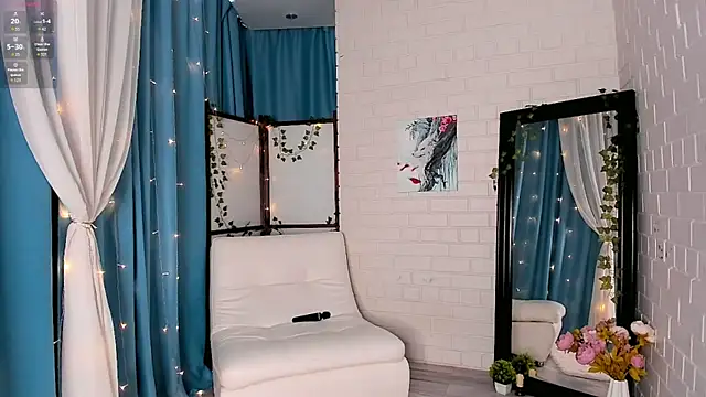 Snapshot of starfromsky chatting on 05/30/26, 05:26 starfromsky online show from 05/30/26, 05:26