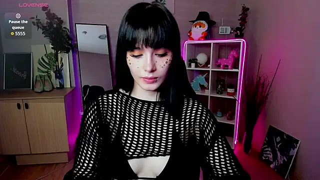 demetra   online show from 03/19/26, 08:18