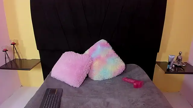 Snapshot of AndreaSilva_ chatting on 03/02/26, 07:21 AndreaSilva online show from 03/02/26, 07:21