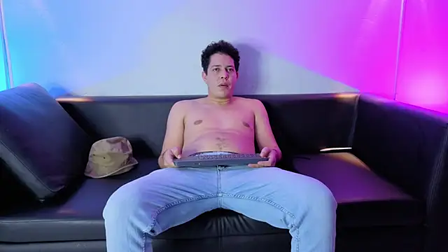 Snapshot of Anal_Hard_ADS chatting on 02/23/26, 04:10 Anal Hard ADS online show from 02/23/26, 04:10