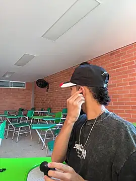 HarryGaze online show from 02/27/26, 01:11