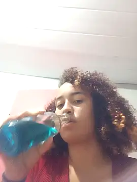 Snapshot of Ellem_05 chatting on 03/02/26, 03:20 Ellem 05 online show from 03/02/26, 03:20