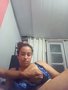 Snapshot of Ellem_05 chatting on 03/02/26, 05:08 Ellem 05 online show from 03/02/26, 05:08