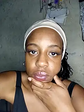 Snapshot of Zaiiraa chatting on 02/21/26, 11:39 Zaiiraa online show from 02/21/26, 11:39