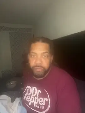 Snapshot of bigsmooth312 chatting on 02/26/26, 12:31 bigsmooth312 online show from 02/26/26, 12:31