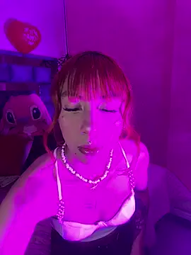 Snapshot of Elaaa_pink21 chatting on 02/26/26, 01:04 Elaaa pink21 online show from 02/26/26, 01:04