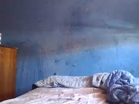 Snapshot of Soylilayblue chatting on 02/24/26, 05:00 Soylilayblue online show from 02/24/26, 05:00