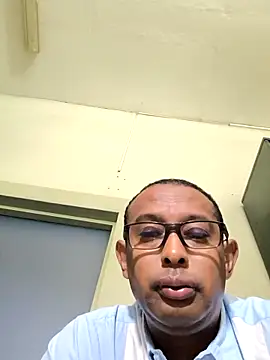 emperator13 online show from 04/25/26, 10:29