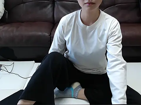 Mey 112 online show from 03/13/26, 05:47