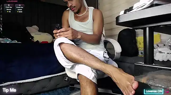 dirty 27cms online show from 02/12/25, 02:14