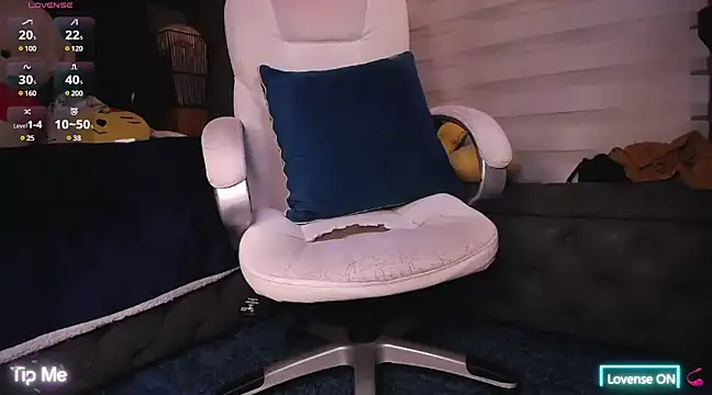 dirty 27cms online show from 02/15/25, 07:39