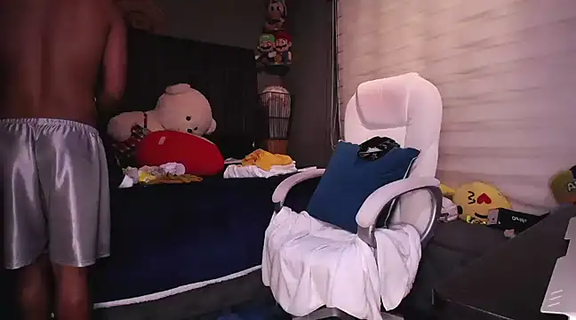 dirty 27cms online show from 02/19/25, 05:49