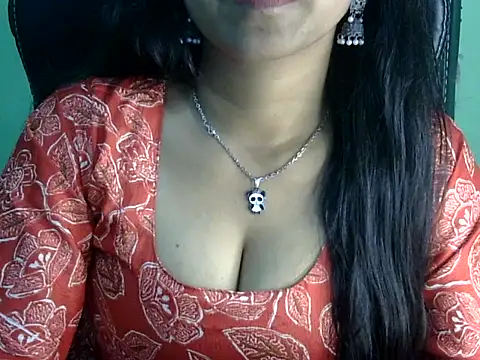 cute momo love online show from 03/29/26, 05:07