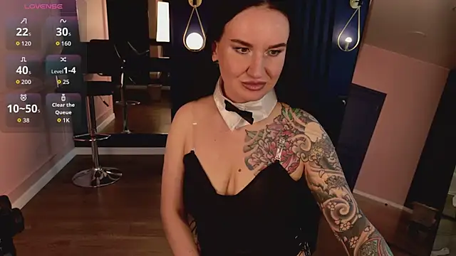 JustGrace online show from 04/12/26, 05:12