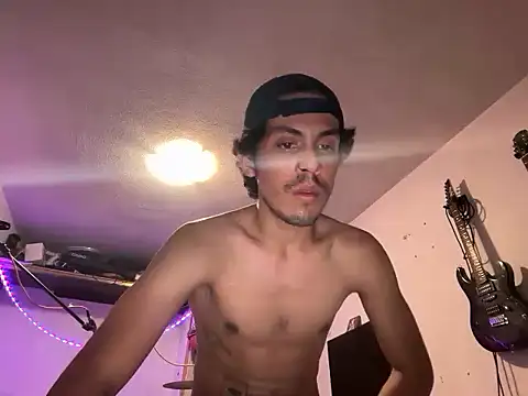 putitalUISA online show from 04/15/26, 08:32