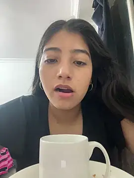 Sexy mia outdoors online show from 04/12/26, 05:45