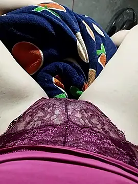 Lin-miuu online show from 04/19/26, 12:59