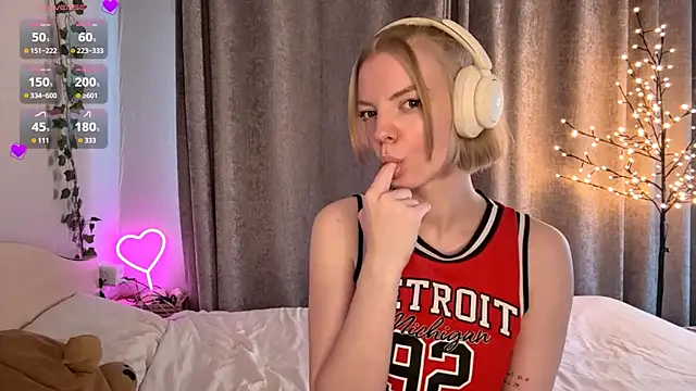 Marry Sornatiko online show from 05/10/26, 03:17